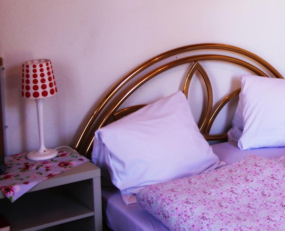 Basicrooms Hotel Unterseen Luaran gambar